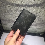 偽物ルイヴィトン財布